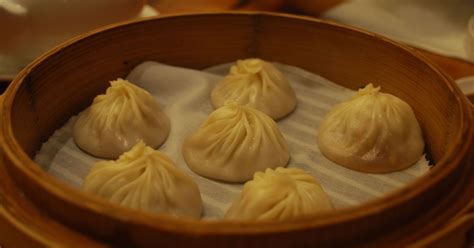 If making apple dumplings, add ¼ a teaspoon cinnamon to the dough for extra. Decades before soup dumplings became a fad in New York, this Mumbai eatery had perfected them