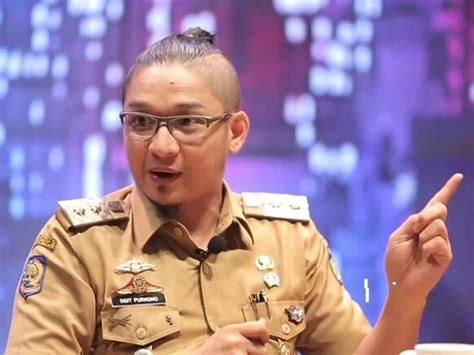 Masa jabatan pasha ungu sebagai wakil wali kota palu, sulawesi tengah telah berakhir pada 17 februari 2021. Pasha Ungu dan Keluarga Anang Siap Menangkan Khofifah-Emil ...