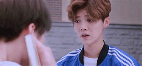 Ming tian (lu han) has had to work hard to provide for his younger siblings while growing up poor. Luhan GIFs (kaiuary: ming tian // sweet combat ep. 5)