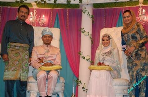 Kafe mak salmah kedai makan mak dato sri siti nurhaliza. Wedding Adik Lelaki Datuk Siti Nurhaliza ~ MediaArtis2u