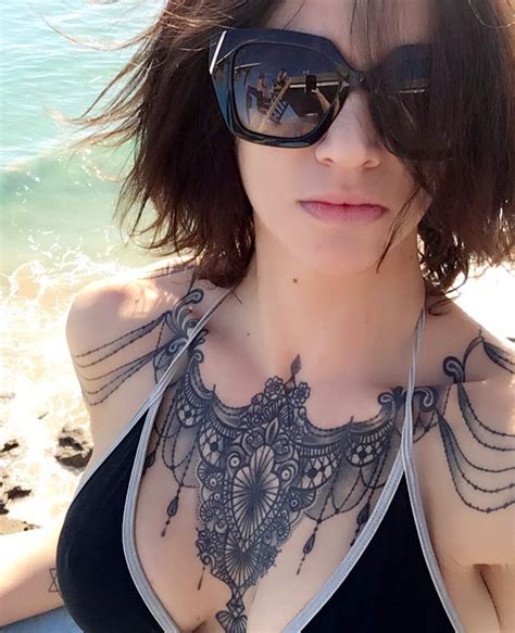 Азия ардженто / asia argento. L'ardente Asia Argento et ses tatouages - Tattoolib