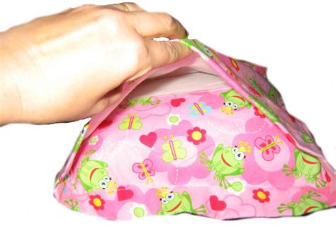 According to aap (american academy of avoid using pillows if your child sleeps in a crib because the pillows can be a suffocation hazard. BobbleRoos - Our Blog: Toddler Pillow - How to use a BobbleRoos Toddler Pillowcase with Envelope ...