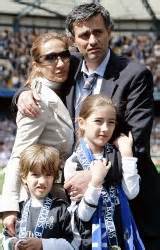 Jose mourinho was called to a meeting with daniel levy, the players' training session has been put back. My football space: Jose Mourinho with his wife & children ...