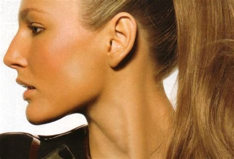 How to prevent getting a saggy jawline? Redefine Your Jawline with These Simple Exercises ...