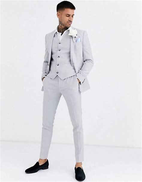 It's time to get suited and booted with our versatile collection of men's suits. Men's Wedding Suits | Men's Wedding Shoes & Ties | ASOS