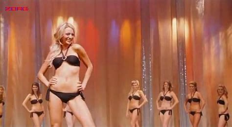 2,256,755 likes · 1,088 talking about this. Nude video celebs » Blake Lively sexy - Elvis and Anabelle ...