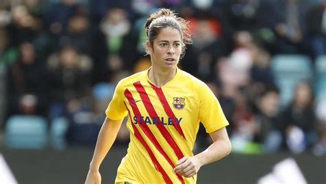 Internacional con la selección española absoluta. Optimismo en el Barça femenino con Torrejón y Crnogorcevic