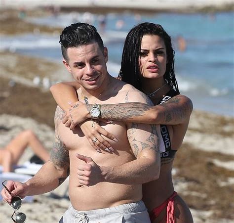Casper Smart Bio: Girlfriend, Gay, Net Worth, Age, Parents
