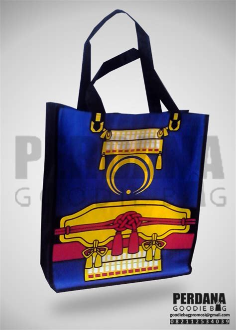 Pesan goodie bag promosi murah dan berkualitas hanya di tempat kami. Goodie Bag Murah Meriah Menarik | Perdana Goodie bag