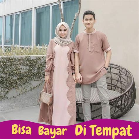 Salah satu model baju kondangan hijab yang cocok untuk remaja yaitu. Baju Muslim Couple Remaja Shopee - Trend Busana Kekinian