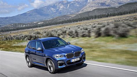 Check out x3 variants images mileage interior colours at.bmw x3 mileage varies from 18.56 kmpl for automatic diesel variant xdrive 20d luxury line to 18.56 kmpl for automatic diesel variant xdrive20d xline. 2018 BMW X3- The xLine, M Sport and Luxury Line trim variants - Carrushome.com