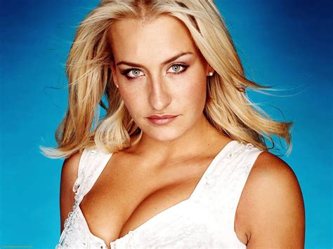 Лина хиди, томас деккер, саммер глау и др. German Beauty Sarah Connor Hot Boobs