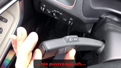 When you fix the vehicle or complete the regular maintenance, the code is still stored on the computer and the engine light will stay lit until the codes are cleared and the computer is reset. Kasowanie reset inspekcji Volvo V40 2013 - YouTube