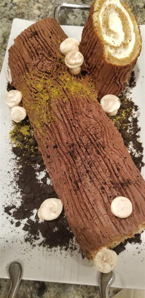 It's boozy and creamy and lightened a bit with egg whites to give it an airy texture. Signature Tiramisu Secret Recipe - Christopher