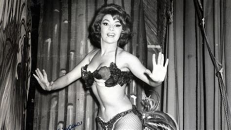 Ethel y gogo rojo fotos. España en los años 50 y 60: Ethel Rojo