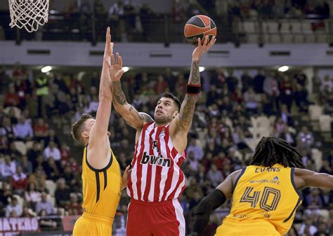 Die besten szenen der knappen niederlage in piräus. RS Round 14: Olympiacos Piraeus vs. Khimki Moscow Region ...