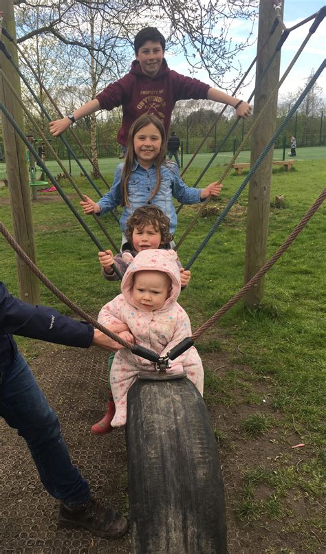 Age Gap Parenting- slow parenting approach