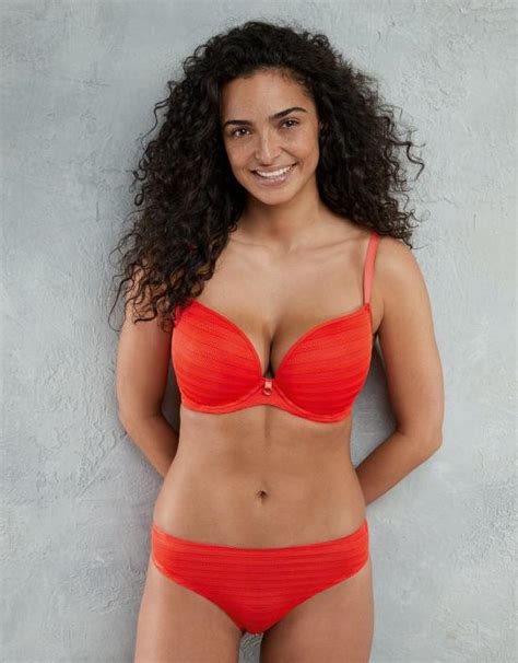 Anna shaffer is an english actress who plays triss merigold in netflix's the witcher. Witcher's Anna Shaffer : Celebs