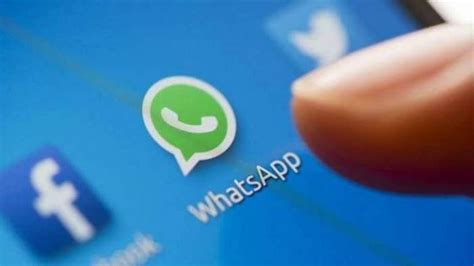 Sehingga pada 8 februari 2021 nanti tidak akan ada pengguna yang dihapus dari whatsapp. Kebijakan Whatsapp 8 Februari 2021 : R1dmxamc Cgzmm - Usai ...