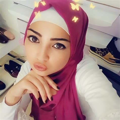 A hijab is a religious veil worn by muslim women in the presence of any male outside of their immediate family, which usually covers the hair, head and chest. karima de agadir numero whatsapp ta3arof - whatsapp girls ...