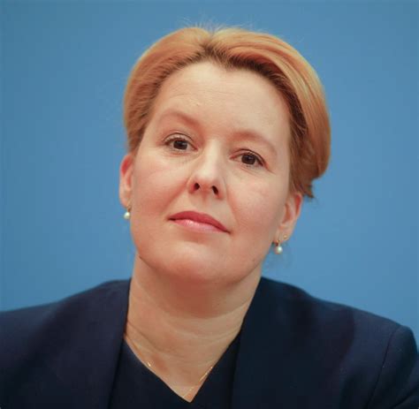 Seit november 2020 ist sie vorsitzende der spd berlin, deren spitzenkandidatin sie bei der. Ehemann von Franziska Giffey verliert Job wegen falscher ...