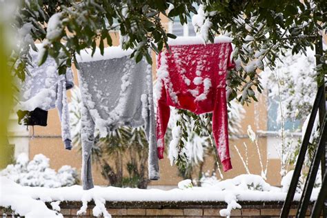 Auch in der kalten jahreszeit trocknen. Wäsche trocknen im Winter - waschtrockner.net