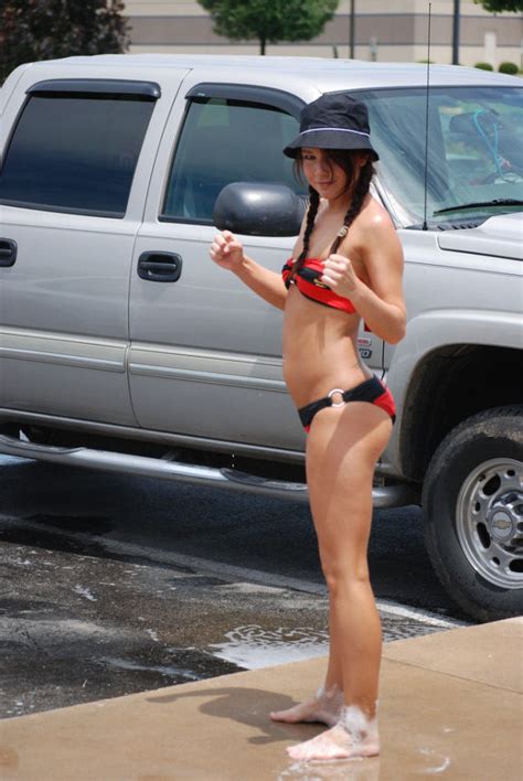 Car detailer needed for auto dealership! Best Car Wash Ever. Part 3 (64 pics) - Izismile.com