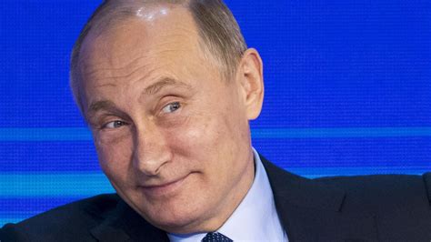 رئيس سابق وحالي ومستقبلي إلى أن أموت لروسيا العظيمة. Wladimir Putin: Das besondere Geschenk zu seinem ...