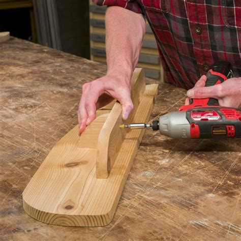 The tutorial suggests using cedar, as it is lightweight, readily. Saturday Morning Workshop: How To Build A Folding Adirondack Chair