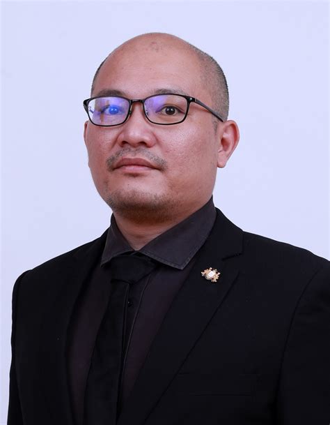 Pejabat menteri besar johor, aras 4, bangunan dato' jaafar muhammad, kota iskandar, 79503 iskandar puteri. Portal Rasmi Dewan Negeri Johor