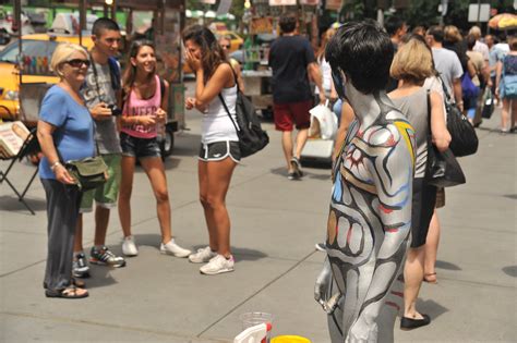 Flashing, public flashing, flash in public. BODY PAINTING IN MANHATTAN 2013 / Body Art by Andy Golub ...