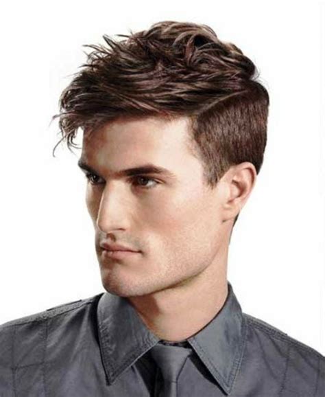 Pour rappel, la frange est une mèche qui recouvre le front. coupe de cheveux homme tete carre - Coupe pour homme