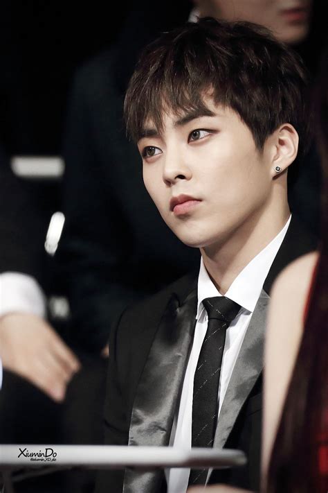 D.o also known as do kyung soo for his real name. xiumin @ MAMA 2014 | Xiuchen, Chanyeol, Exo