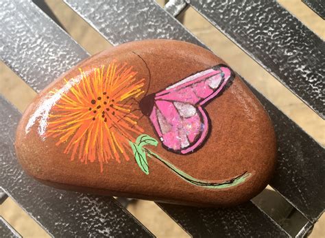 Painted Rock Butterfly | Painted rock butterfly, Hand painted stones ...