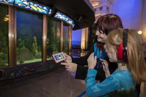 Mondays through fridays 9 a.m. Shedd Aquarium to Extend Hours for Guests with ...