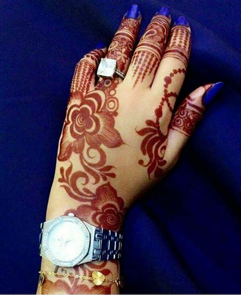 Pin by Yellow Red on heena designs | Henna designs hand, Unique mehndi designs, Rose mehndi designs