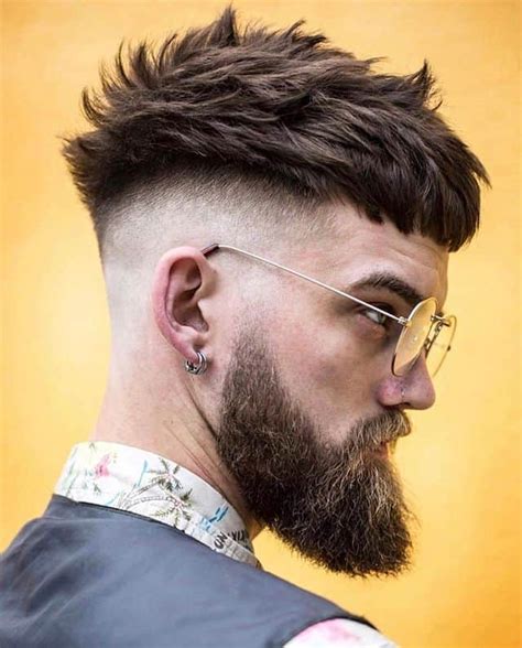 A mid fade or popularly known as medium fade is a sublime combination of the low fade and high fade. Mid Fade Corte - Corte De Cabelo Masculino Com Fade E ...