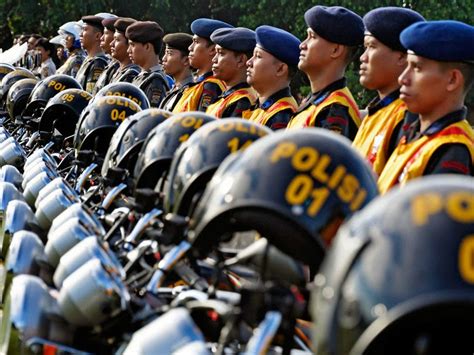 Tentunya untuk bisa menjadi taruna akpol butuh persiapan yang matang karena proses seleksi. Info Penerimaan Anggota Polri TA. 2013 ~ DC Blog ...