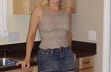sexy mature older curvy tumblr legs mom fun board skirt very mini jeans dressed skirts dresses girls choose