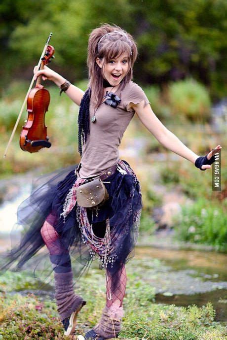 Before i met you, i had a gap that was those moments make me want to make more and still forget none. Lindsey Stirling. I want to hug her body. | Lindsey ...