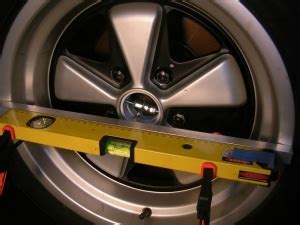 This does not show how. Homemade Stringless Alignment System - HomemadeTools.net