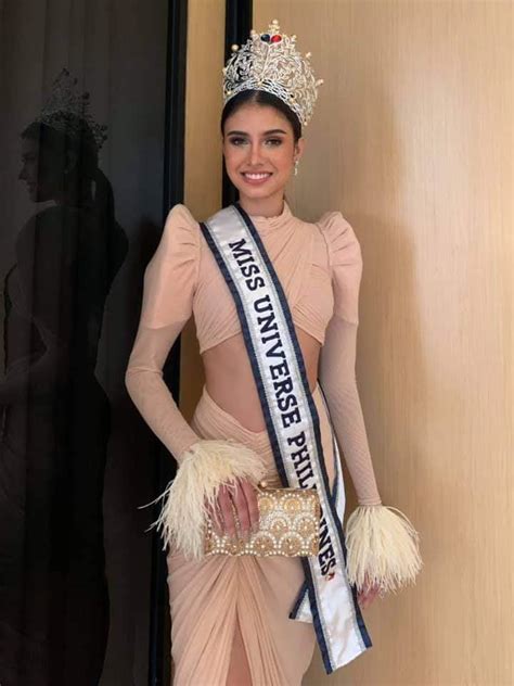 Her outfit was created by late designer rocky. Fashion and Beauty: Miss Universe Philippines 2020, Rabiya ...