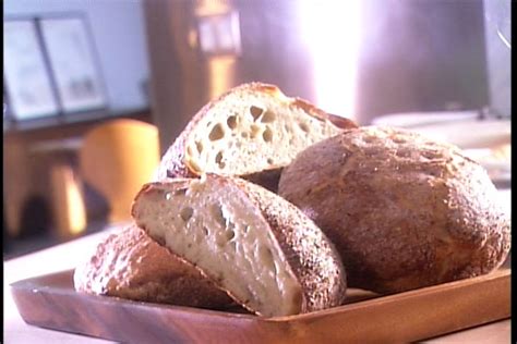 Recette pâte à pain maison : Pain maison par Éric Girard - di Stasio - Téléquébec