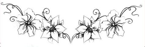 See more ideas about tattoos, beautiful flower tattoos, flower tattoos. Tatuaggi con Fiori: Tanti disegni Floreali per il tuo Corpo