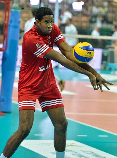 31 de julio 1993) es un jugador profesional de voleibol cubano nacionalizado polaco que juega como receptor/atacante en la selección polaca y en el motilla voley. Wilfredo Leon, żona Małgorzata - Super Express