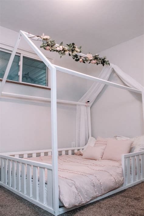 Once your child outgrows the toddler bed, it could be always be sold for someone else to use it. Pin by Britt Domanski on DIY (With images) | Toddler house ...