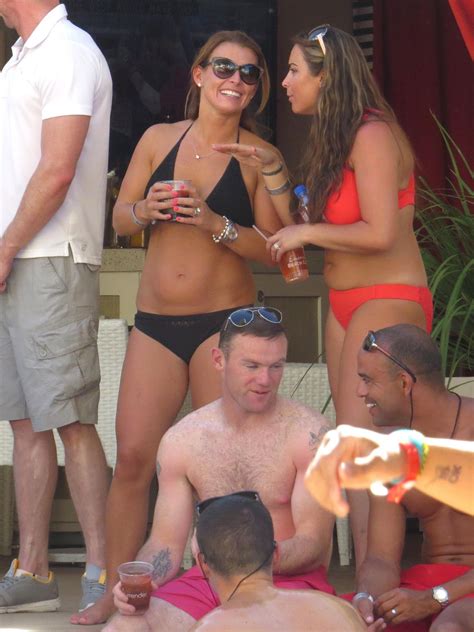 Former manchester united star wayne rooney has been seen in a number of photos doing the rounds on social media with police involved. Coleen Rooney Bikini Candids - Las Vegas, June 2014 ...