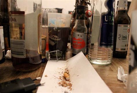 Der perfekte gast nutte nach hause and signature ein gepflegtes erscheinungsbild mitbringen und faszination der macht. Zu Besuch bei einer Hure - clashffm