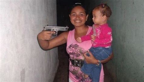 Mother of the Year! 20 Parenting Fails That Will Make You ...