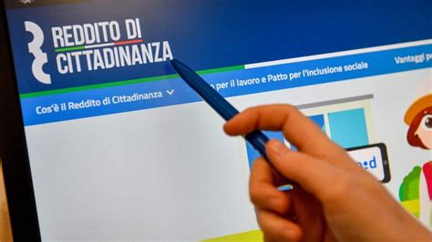 Reddito di cittadinanza (e pensione di cittadinanza) sono diventati realtà ufficiali dopo il consiglio dei ministri del 17 gennaio 2019 che l'ha approvato con un decreto (a cui segue conversione in legge al parlamento), previsto dalla legge di bilancio 2019. Reddito di cittadinanza news, tutte le ultime notizie del ...